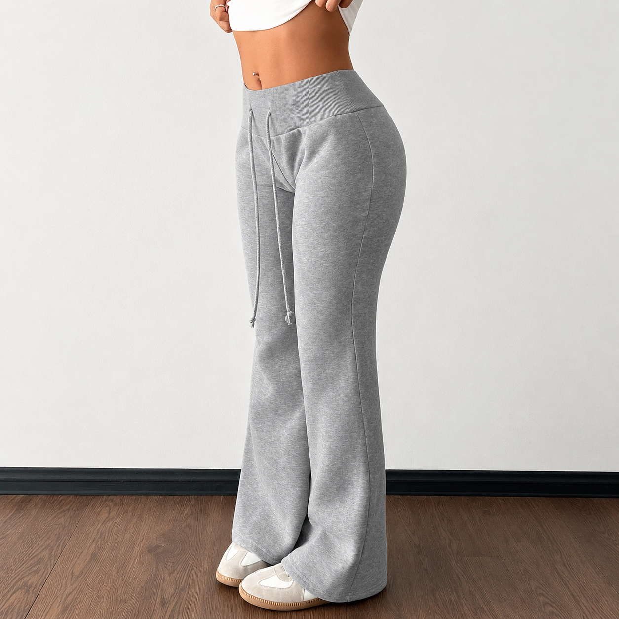 Women’s Fleece-Lined Wide-Leg Pants